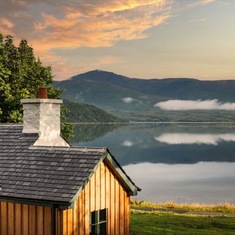 Flee to the mountains & slip softly into Scottish dreams, where your secret sanctuary resides on the seashore for a retreat like no other ✨🗻 📸 Fern Cottage . . . #boutiqueretreats #visitscotland #hiddenscotland #secretescapes #escapetheordinary #hiddengems #scottishislands #scottishscenery #escapetoscotland #luxuryscotland #dreamhomes #luxuryescapes #islandlifestyle #dreamylittleplaces #dreamyaesthetic #cottageliving #cottagelove #scotlandexplore #scotlandtrip Boutique Exterior, Cottages Scotland, Cute Cottages, Boutique Retreats, Isle Of Mull, Secret Escapes, Honeymoon Spots, Escape The Ordinary, Island Life Style