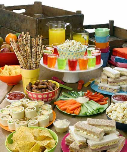 Choose simple snacks or more elaborate themed goodies - there's no right or wrong! Every host should do what works best for her. Kids Party Finger Foods, Childrens Party Food, Birthday Party Menu, Finger Foods For Kids, Kids Birthday Party Food, Party Food Spread, Birthday Party Snacks, Party Food Buffet, Party Finger Foods