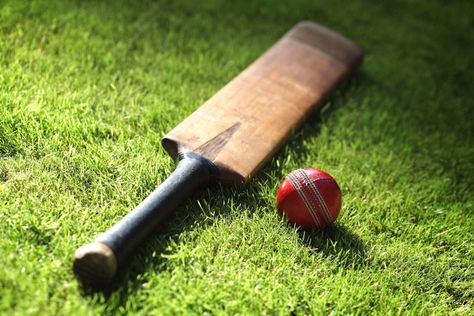 Cricket Bat And Ball, Bat And Ball, Cricket Coaching, Cricket Games, T20 Cricket, Cricket Wallpapers, Cricket Club, Cricket Bat, Live Cricket