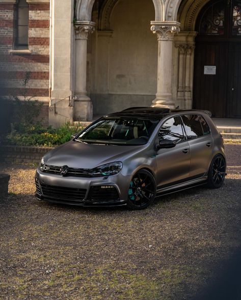 Volkswagen Mk7 Wallpaper, Golf 6 R Wallpaper, Golf 6r Wallpaper, Golf 6 Tuning, Vw Cars Volkswagen, Golf Mk6 R, Vw Golf Wallpaper, Vw Golf R Mk7, Volkswagen Mk7