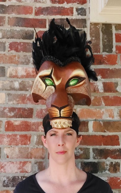 Paper mache Scar headdress Scar Rey Leon, Scar Mask, King Concert, Lion King Play, Tattoo Scar, Lion King Scar, Scar Lion King, Lion King Costume, Tattoo Over Scar