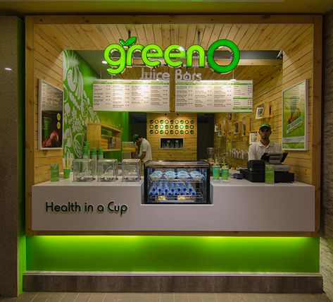 The Juice Bar/Shop design by using the concept of green, a natural color that represents health and freshness. Healthy Food Restaurant Design, Juice Counter Design, Juice Bar Design Interiors, Bar Shop Design, Small Juice Bar Design, Juice Shop Design, Juice Counter, Juice Bar Interior, Juice Cafe