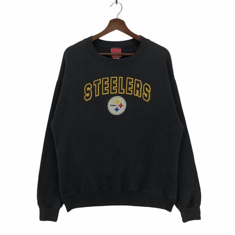 Steelers Sweatshirt, Steelers Hoodie, College Crewneck Sweatshirts, Nfl Steelers, Sweatshirt Crewneck, Classic Logo, Cute Sweaters, Vintage Sweatshirt, Printed Sweatshirts