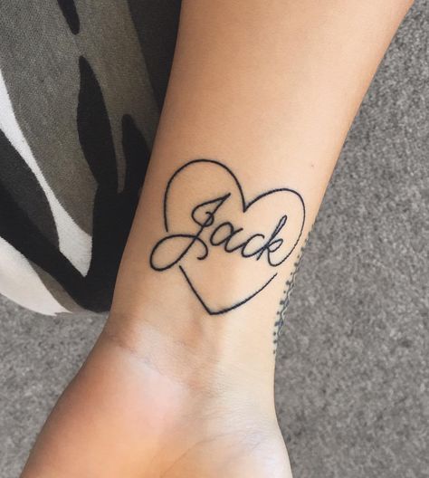 31.7k Likes, 452 Comments - JAMIE GENEVIEVE (@jamiegenevieve) on Instagram: “Always in my heart, forever on my wrist. ❤️” Traditional Name Tattoo, Husbands Name Tattoo Ideas For Wife, Wife Name Tattoo, Positive Tattoos, Love Letter Tattoo, Husband Name Tattoos, Heart Tattoos With Names, Infinity Tattoo On Wrist, Jamie Genevieve