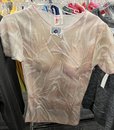 maggot on Twitter: "absolutely losing it over this t shirt I found at the thrift store today… " Wet T, Wet T Shirt, Shiny Fabric, Accessories Unique, I Got This, Unisex Fashion, Thrift Store, Tshirt Print, Street Wear