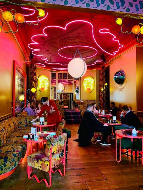 Maximalist Restaurant Interior, Eclectic Cafe, London Breakfast, Bangkok Restaurant, Eclectic Restaurant, Sketch London, Bar Deco, Bar Business, Plant Store