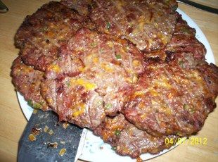 Cowboy Burgers Recipe Cowboy Burgers, Cowboy Burger, Healthy Beef Recipes, The Best Burger, Cooking Pumpkin, Healthy Beef, Just A Pinch Recipes, Campfire Food, Beef Burger