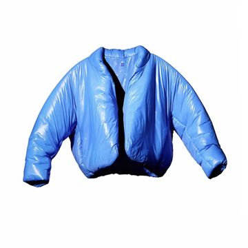 Yeezy Jacket, Mens Yeezy, Blue Puffer Jacket, Blue Puffer, Streetwear Mode, Black Puffer Jacket, Gap Jacket, Black Puffer, Style Streetwear