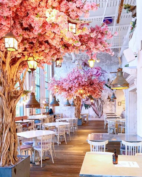 Themed Cafes, Clouds Design, Cafe Interior Design, Artificial Tree, Floral Theme, Salon Decor, Cafe Interior, Cafe Design, Cafe Decor