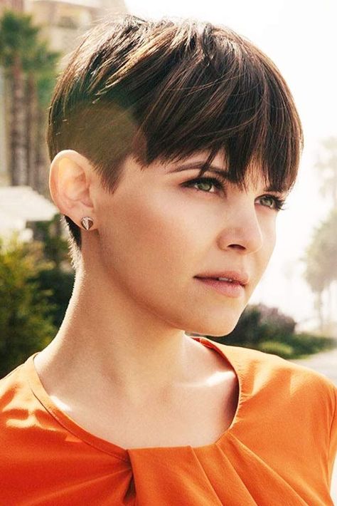 Shaved Side Haircut, One Length Haircuts, Side Haircut, Kort Pixie, One Length Hair, Ginnifer Goodwin, Super Short Hair, Short Hair Styles For Round Faces, Hairstyles For Round Faces