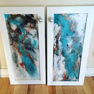 Bathroom Cabinet Doors, Bathroom Cabinet Door, Diy Recycled Projects, Resin Wall Art, Diy Epoxy, Resin Design, Art Society, Recycled Projects, Diy Makeover