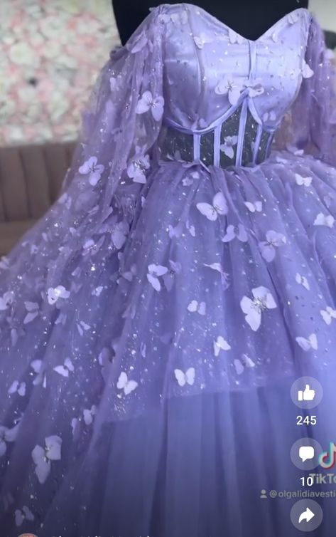 Purple Prom Dress With Butterflies, Puffy Dresses Purple, Quinceanera Dresses Lavender Purple, Lavender Poofy Dress, Lavender Sweet 16 Dresses Butterfly, Purple Big Dress, Purple Quinceanera Dresses With Sleeves, Qencenera Dresses Purple, Sweet 16 Butterfly Dress