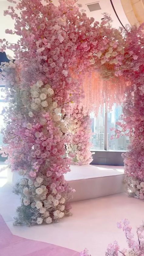 Ombre Flowers, Debut Theme, Ceremony Florals, Life Of Luxury, Arch Decoration, Pink Backdrop, Beauty Room Decor, Fairy Birthday Party, Romantic Wedding Decor