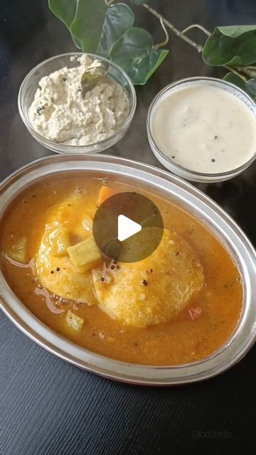 FoodieKlix 🧿 on Instagram: "Udipi Hotel Style Sambar

Save and try this later
✳️❇️➖Follow➖❇️✳️ 
@foodieklix
☑️Use #foodieklix to get feature

Ingredients:-

½ Cup Toor dal (Soak for 1 Hour)
1 Tbsp Oil, 1 Tsp Jeera
½ Tsp Methi Dana,
1 Tsp Chana Dal
1 Tsp Rice,
1 Tsp Coriander Seeds
¼ Tsp Hing, 2 Cloves
1 Green Cardamom,
4-5 Garlic, 1 Inch Ginger
2 Tsp Chopped Coconut
10-12 Curry leaves
3-4 Dry Red Chillies
½ Tsp Turmeric
1 Tsp Kashmiri Chilli powder
1 Sliced Onion
½ Tsp Salt
1 Chopped Green Chilli
1 Cup Lauki dices
2 Chopped Tomato
½ Cup Bhopla
Salt to taste
½ Cup Imli pulp
1 Tbsp Jaggery

Tadka:

1 Tbsp Oil
1 Tsp Mustard seeds
Dry Red chillies
Hing
5-6 Curry leaves

Recipe :-

Heat Pan, add 1 Tbsp Oil, 1 Tsp Jeera, 1⁄2 Tsp Methi Dana, 1 Tsp Chana Dal, 1 Tsp Rice, 1 Tsp Coriander Seeds, 1⁄ Kashmiri Chilli, Toor Dal, Sliced Onion, Chilli Paneer, Green Cardamom, Chana Dal, Indian Cooking Recipes, Vegetarian Snacks Recipes, Mustard Seeds