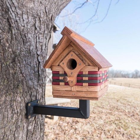 Unique and rustic, our wicker birdhouses can be functionally used or placed as decorative accents in your home. Buy beautiful bird houses at Amish Baskets! How To Build Abs, Nuthatches, Wooden Birdhouse, Handmade Birdhouses, Bird House Plans, Bird House Kits, Wooden Cottage, Birdhouse Designs, Bird Aviary