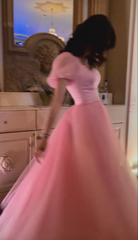 Asthetic Fancy Dresses, Baby Pink Princess Dress, Cottage Core Pink Aesthetic, Pretty Pink Princess Dress, Pink Ballgown Aesthetic, Long Pink Dress Aesthetic, Pink Birthday Dress Sweet 16, Pink Gown Aesthetic, Sweet 16 Pink Dresses