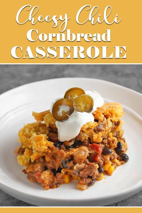 A chili base, layer of cheese, then a top layer of cheesy cornbread! #casserole #groundbeef #cheesy Cheesy Chili Cornbread Casserole, Chili Base, Beef And Bean Chili, Chili Cornbread Casserole, Cornbread Crust, Cheesy Chili, Chili Cornbread, Cheesy Cornbread, Chili Casserole