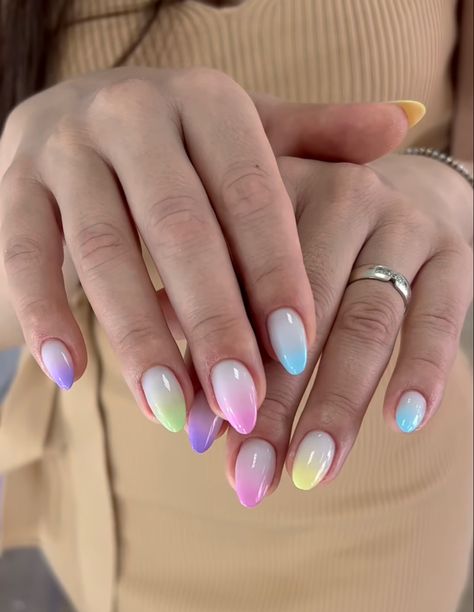 Goa Nails, Gold Gel Nails, Short Nail Manicure, Makeup Nails Art, Manicure Nail Designs, Diy Acrylic Nails, Simple Gel Nails, Work Nails, Classy Acrylic Nails