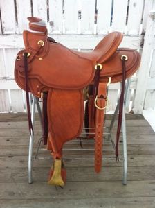 McCall Saddles Saddle Tooling, Wade Saddles, Roping Saddles, Barrel Racing Tack, Custom Saddle, Barrel Racing Horses, Cowboy Gear, Western Horse Tack, Horse Gear