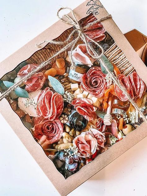 Large, gathering box, 12x12, serves 8-10. $100 | Charcuterie recipes, Charcuterie lunch, Charcuterie inspiration Thanksgiving Charcuterie Box Ideas, Charcuterie Board Box To Go, Thank You Charcuterie Board, Charcuterie Board Packaging, Charcuterie Gift Box Diy, Boxed Charcuterie Board, Charcuterie Business Ideas, Charcuterie Board To Go Boxes, Small Charcuterie Box Ideas