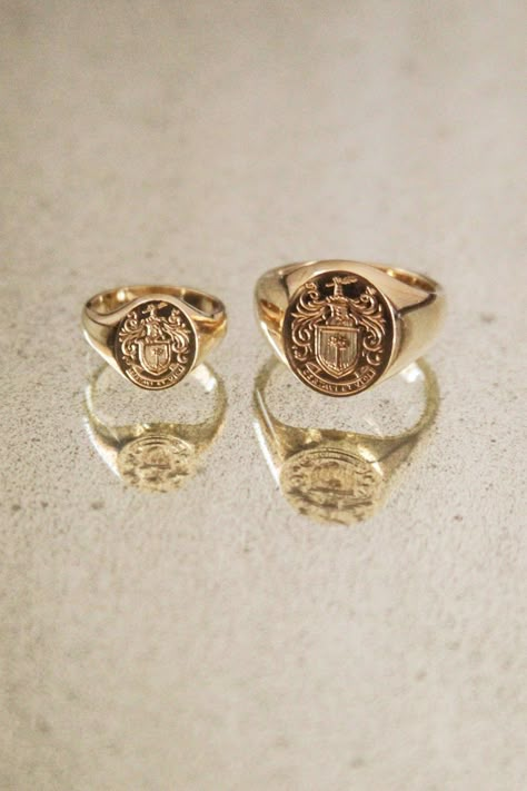 Signet Rings Women Vintage, Brian Flanagan, Montecito Wedding, Mens Ring Designs, Dramatic Silhouette, Signet Rings Women, Antique Wedding, Vintage Engagement Ring, Column Dress