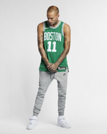 Boston Celtics Outfit, Nba Game Outfit, Nba Jersey Outfit, Sports Jersey Outfit, Kyrie Irving Celtics, Basketball Jersey Outfit, Jersey Outfits, Celtics Jersey, Hypebeast Outfit