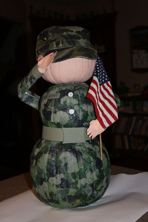 Soldier Pumpkins Pumpkin Painting Ideas Disney, Painting Ideas Disney, Pumkin Decoration, Pumpkin Decorating Diy, Creative Pumpkin Decorating, Character Pumpkins, Disney Pumpkin Carving, Pumpkin Carving Contest, Pumpkin Decorating Contest