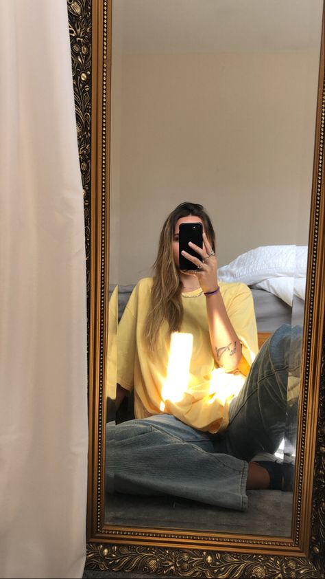 #yellow #outfit #streetwear #oversized #tshirt #skate #tattoos #ootd #fashion #outfits Yellow Outfit Streetwear, Skate Tattoos, Oversized Tshirt Outfit Korean, Oversize Tshirt Outfits, Tshirt Outfit, Oversized Tops, Outfit Streetwear, Yellow Outfit, Yellow T Shirt