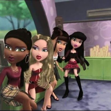 Four Girls Cartoon, Bratz Movie Outfits, 4 Girls Cartoon, Bratz Outfits Cartoon, Bratz Tv Show, Bratz Meme, Outfit Names, Jade Bratz, Bratz Movie