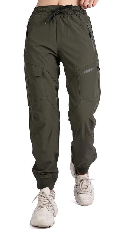 Cargo Outfit, Hiking Pants Women, Hiking Workout, Outdoor Workout, Cargo Pants Outfit, Joggers Pants, Granola Girl, Travel Hiking, Outdoor Pants