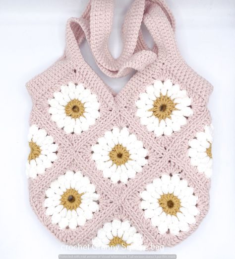 cute crochet patterns | free crochet aesthetic granny square handbag Cute Crochet Granny Square Bag, Granny Square Crochet Bags, Flower Tote Bag Crochet, Flower Granny Square Bag, Granny Square Bags, Crochet Granny Square Tote Bag, Granny Square Handbag, Crochet Pouches, Crochet Granny Square Bag