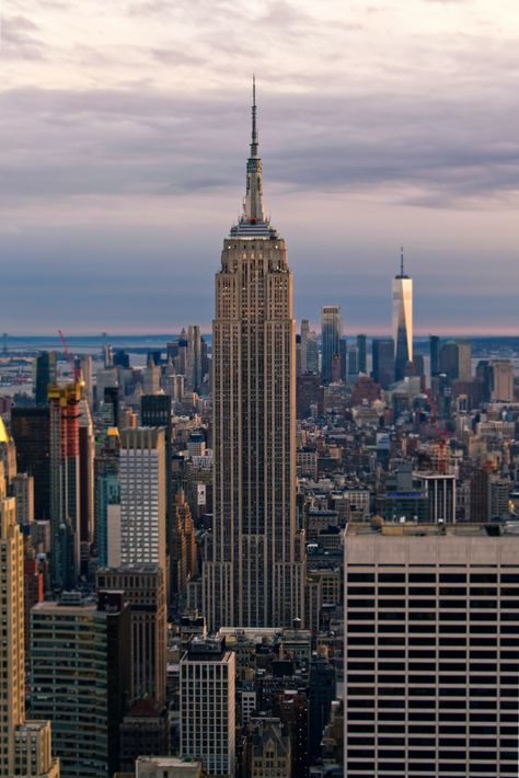 Empire Hotel, New York Painting, New York Cityscape, Building Painting, Nyc Hotels, The Empire State Building, Nyc Trip, Manhattan New York, Building Exterior