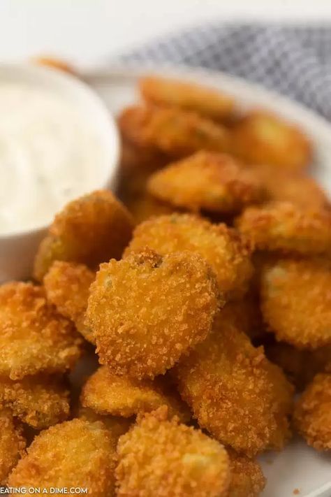 Homemade Deep Fried Pickles will be a huge hit appetizer that you will want to make again and again! These homemade fried pickles with an easy batter are super easy to make and delicious too! You will love this easy fried pickles recipe! #eatingonadime #appetizerrecipes #friedpickles #deepfriedpickles Homemade Deep Fried Pickles, Easy Fried Pickles Recipe, Homemade Fried Pickles, Easy Fried Pickles, Fried Dill Pickles, Deep Fried Pickles, Fried Pickles Recipe, Dill Pickle Dip, Cornbread Recipe Sweet