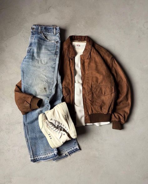 A2 Flight Jacket, Workwear Outfits, Casual Workwear, Guys Clothing Styles, Mens Casual Dress Outfits, Vintage Sneakers, The Himalayas, Mens Casual Dress, Flight Jacket