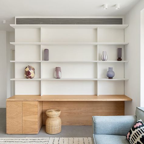 Bankside Loft, London - Fineshmaker Library Seating, Concrete Steps, Home Ceiling, Wooden Kitchen, Room Sofa, Detached House, White Walls, Second Floor, Living Room Sofa