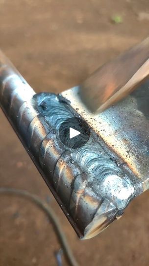 correct and strong welding techniques for iron plate and steel rebar connections | correct and strong welding techniques for iron plate and steel rebar connections | By Yance welder artFacebook Rebar Projects, Rebar Art, Welder Art, Welding Techniques, Diy Crafts Life Hacks, Iron Plate, Welding Projects, Life Hacks, Things To Sell