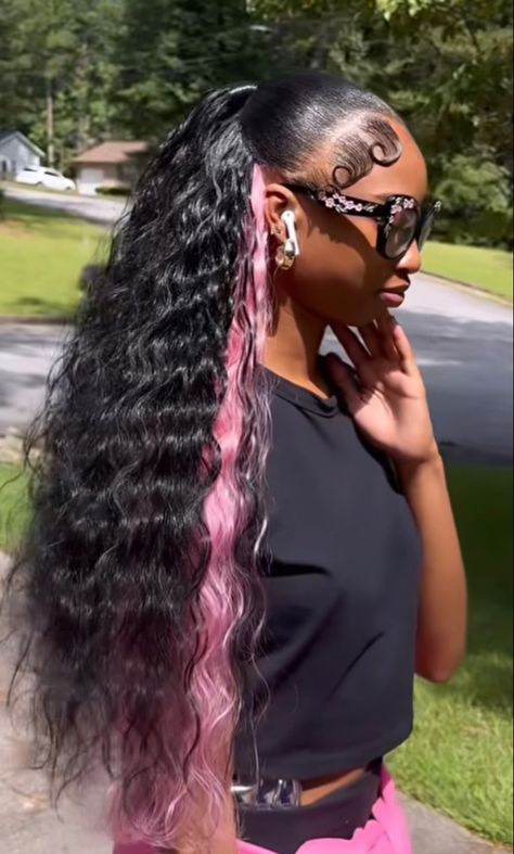 Peekaboo Half Up Half Down, Peekaboo Quick Weave, Bday Hairstyles, Quick Weaves, Hair Expo, Nice Hairstyles, Sleek Ponytail Hairstyles, 2023 Hair, Sew In Hairstyles