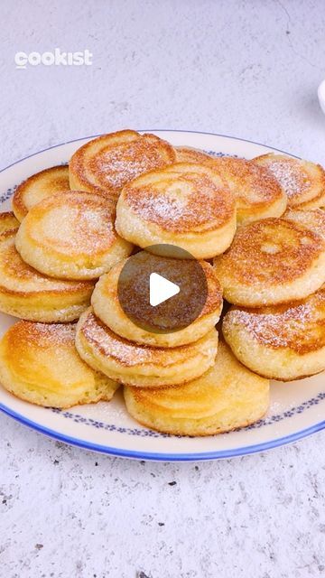 Cookist Wow | So easy to make, they'll turn out soft and fluffy in a few minutes, save the recipe for mini #pancakes 😍🥞

👉INGREDIENTS
1 egg
30... | Instagram Cookist Wow, Oil Making, How To Make Oil, Mini Pancakes, Piping Bag, Frying Oil, Vanilla Sugar, Breakfast Time, 1 Egg