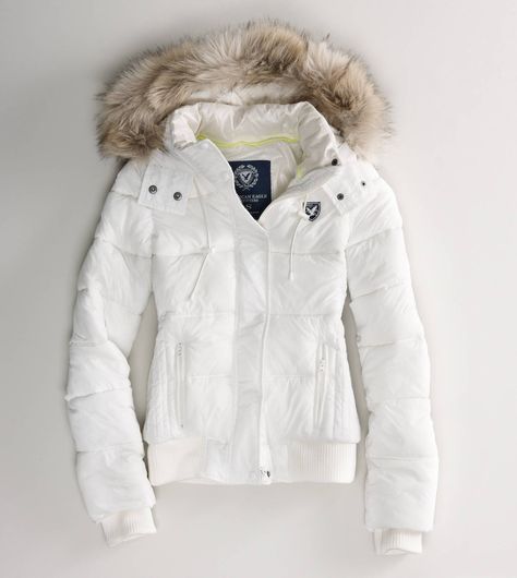 Isn't it beautiful, at American Eagle. Frilly Blouse, Fall Winter Jacket, Jacket Fur, Fur Hood Jacket, White Puffer, Warm Winter Jackets, Nice Clothes, Jackets Women, Cute Jackets