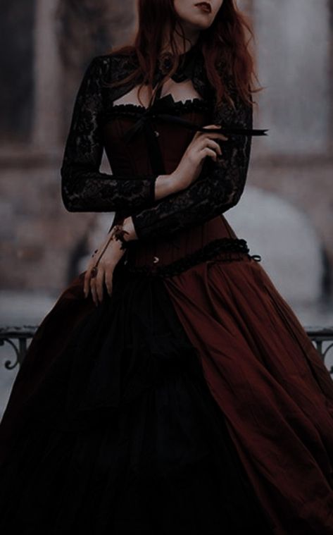 Vampire Dress Aesthetic Modern, Villian Core Clothes, Dark Academia Gowns, Victorian Goth Aesthetic Outfit, Dark Romance Aesthetic Outfits, Vampire Dress Aesthetic, Dark Romance Fashion, Vampire Clothing Aesthetic, Black Academia Aesthetic