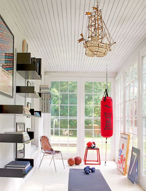 sunroom home gym Mudroom Sunroom, Gym At Home Ideas, Mini Gym At Home, Sunroom Dining Room, Sunroom Living Room, Mini Gym At Home Ideas, Mini Home Gym, Sunroom Dining, Indoor Porch