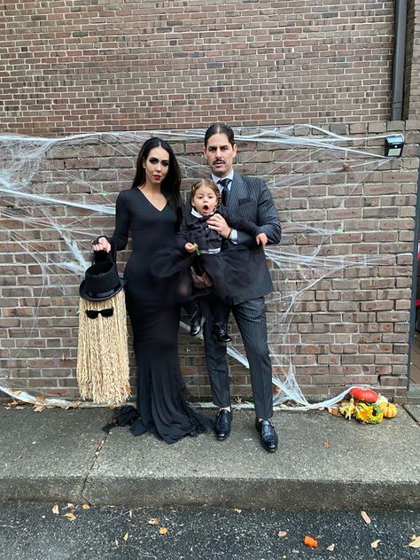 Family Vampire Costume Halloween, Interracial Family Halloween Costumes, Vampire And Bat Family Costume, Adam’s Family Couple Costume Diy, Family Of Three Costumes, Family Costume With Baby, The Addams Family Costumes, Vampire Family Costume, Adams Family Baby