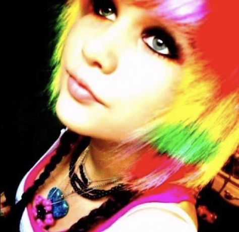 Amber Katelyn Beale, Emo Girl, Scene Queens, Rawr Xd, Scene Kids, Scene Emo, Emo Goth, Emo Girls, Emo Scene