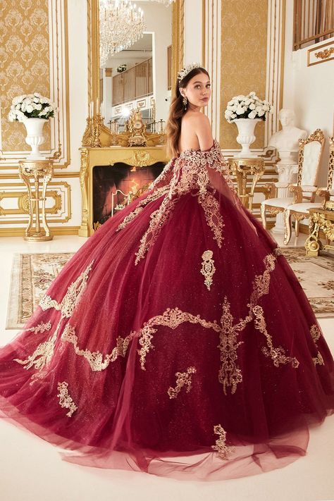 Red And Gold Quinceanera Dresses Long Sleeve, Burgundy Sweet 16 Dresses, Quince Party, Mexican Quinceanera, Red Quince, Tulle Cape, Dress Styling, Dress Quinceanera, Tulle Balls