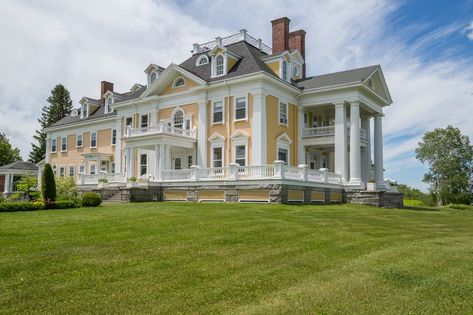 A Stately Colonial-Style Mansion in Burke, Vermont, Is on the Market for $4.5 Million | Architectural Digest Room Mansion, American Mansions, Colonial Mansion, Old Mansions, Victorian Mansions, Casas Coloniales, Mansions For Sale, Colonial Revival, Stately Home