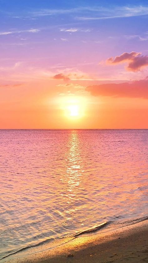 25 Sunset iPhone wallpaper | Sunset iPhone background - BeCentsational Sunset Iphone Wallpaper, Photoshop Digital Background, Sunset Images, Sunset Background, Iphone Background Images, Secret Beach, Ocean Sunset, Sunset Wallpaper, Sunset Quotes