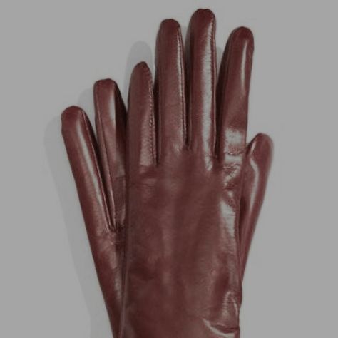 Leather Gloves Aesthetic, Wanda Maximoff Aesthetic, 101 Dalmatians Cruella, Gloves Aesthetic, Iris West Allen, Red Leather Gloves, Iris West, Red Gloves, Gloves Fashion