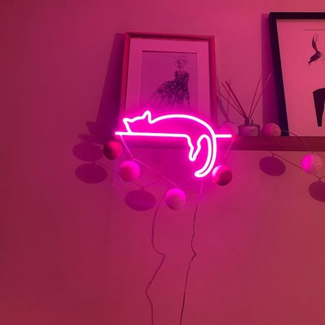 Room Decor Ideas Neon, Cat Themed Room Decor, Cute Cat Decor, Cat Theme Bedroom, Cat Themed Room, Bed Theme, Real Apartment, Cat Neon Sign, Goth Apartment