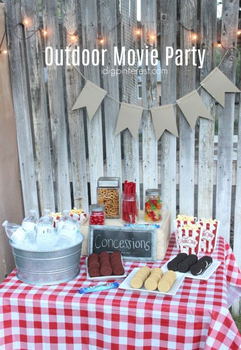 Outdoor Movie Party! School is almost out which means Summer nights are on their way! Embrace the warm nights with a fun movie party under the stars! Under The Stars Party, Teen Birthday Party Ideas, Snack Corner, Movie Under The Stars, Outdoor Movie Party, Teen Birthday Party, Backyard Movie Party, Movies Under The Stars, Backyard Movie Nights