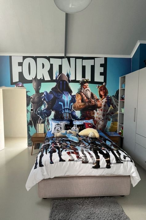 Fortnite wallpaper Gaming Wallpapers For Room, Fortnight Bedroom Ideas, Fortnite Themed Bedroom, Fortnight Bedroom Ideas For Boys, Fortnite Room Ideas, Roblox Bedroom Ideas For Boys, Boys Fortnite Bedroom, Fortnite Room Decor Ideas, Fortnite Room Ideas For Boys